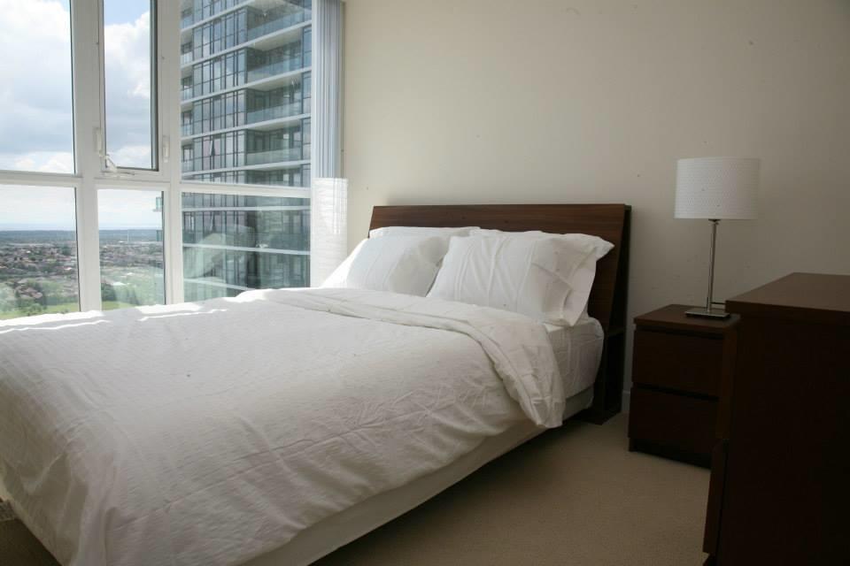 Accurate Plus Furnished Apartment- Brickstone Mews Mississauga Quarto foto